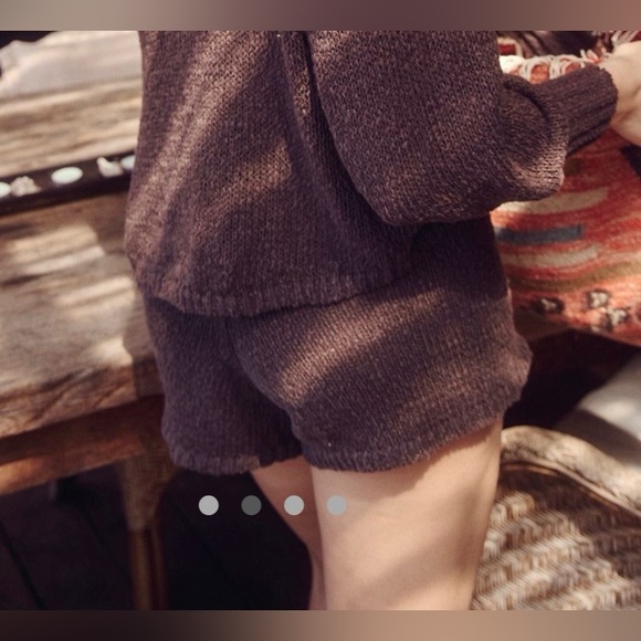 NWOT FREE PEOPLE KNIT CHOCOLATE BROWN SHORTS SIZE SMALL - Picture 2 of 15